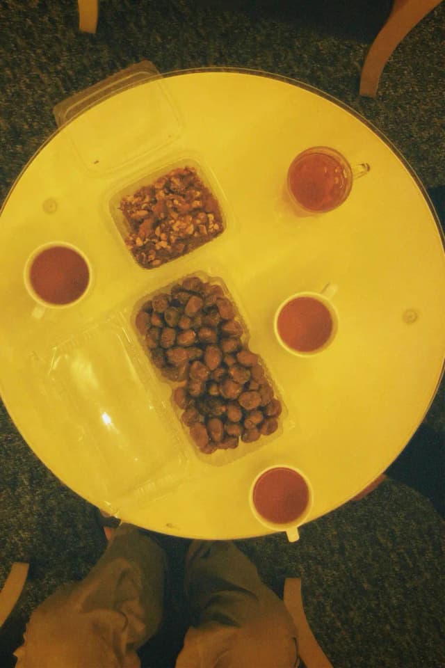 تَق تَق؛ سوال پَر